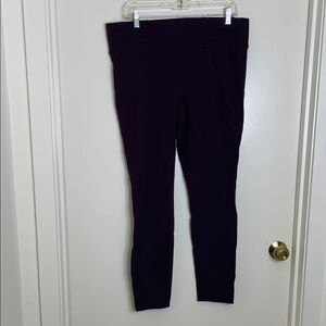 one 5 one Women's Skinny Pants - Deep Purple